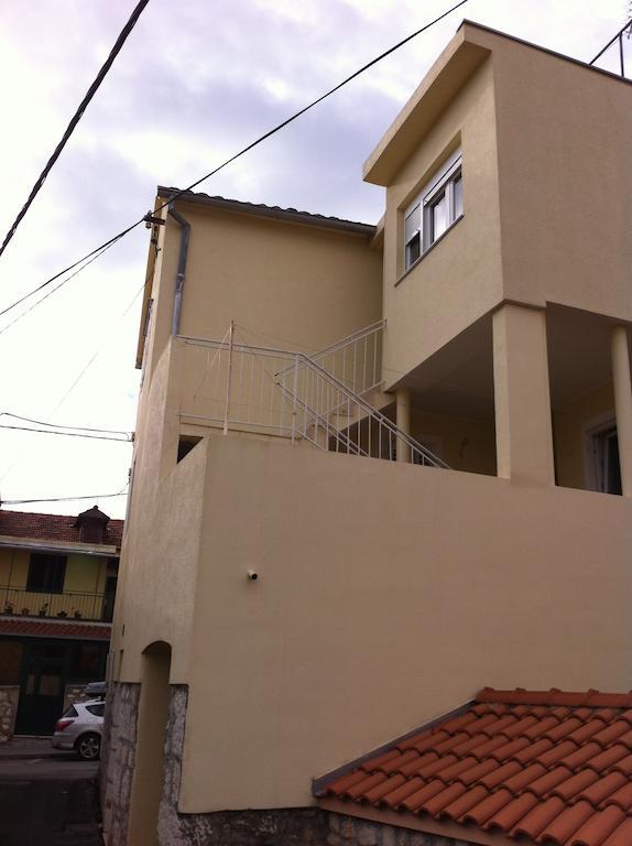 שיבניק Studio Toma With Private Parking Place מראה חיצוני תמונה